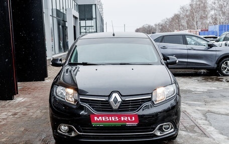 Renault Logan II, 2017 год, 587 000 рублей, 8 фотография