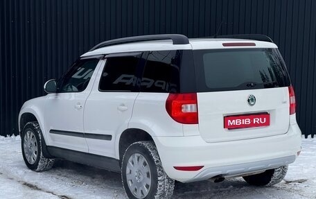 Skoda Yeti I рестайлинг, 2013 год, 1 099 000 рублей, 7 фотография