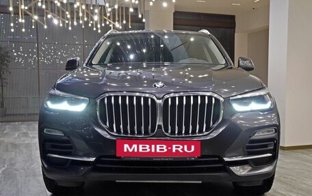 BMW X5, 2019 год, 6 570 000 рублей, 3 фотография