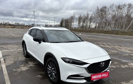 Mazda CX-4, 2023 год, 3 100 000 рублей, 2 фотография