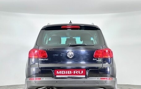 Volkswagen Tiguan I, 2011 год, 1 700 000 рублей, 4 фотография