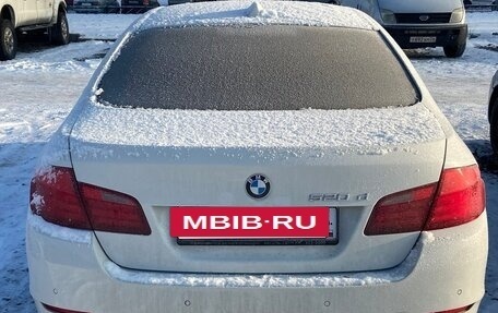 BMW 5 серия, 2011 год, 1 690 000 рублей, 3 фотография