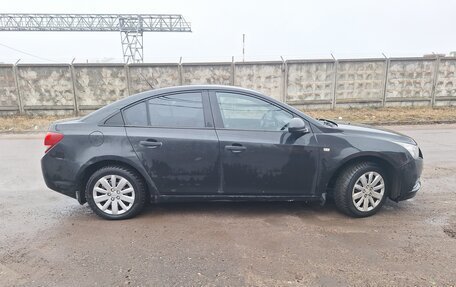 Chevrolet Cruze II, 2011 год, 430 000 рублей, 2 фотография