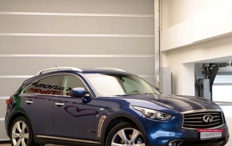 Infiniti QX70, 2015 год, 2 749 000 рублей, 3 фотография