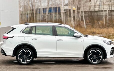 Volkswagen Tiguan, 2024 год, 5 190 000 рублей, 4 фотография