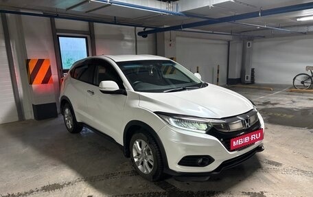 Honda Vezel, 2019 год, 2 500 000 рублей, 5 фотография