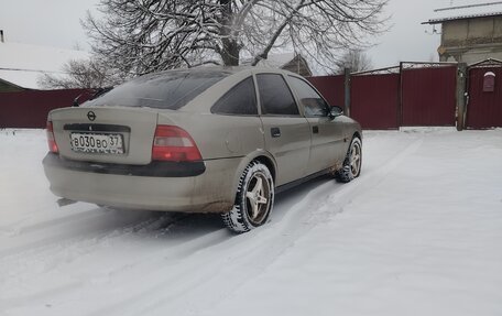 Opel Vectra B рестайлинг, 1996 год, 165 000 рублей, 3 фотография