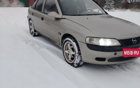 Opel Vectra B рестайлинг, 1996 год, 165 000 рублей, 2 фотография