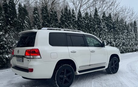 Toyota Land Cruiser 200, 2015 год, 6 550 000 рублей, 4 фотография