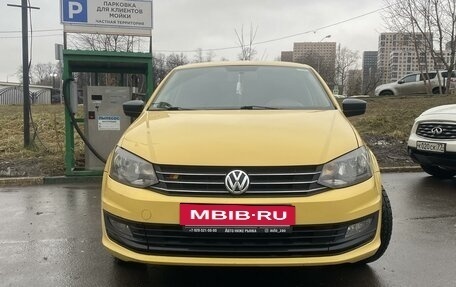 Volkswagen Polo VI (EU Market), 2019 год, 850 000 рублей, 2 фотография