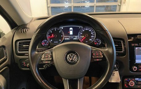 Volkswagen Touareg III, 2013 год, 2 399 000 рублей, 10 фотография