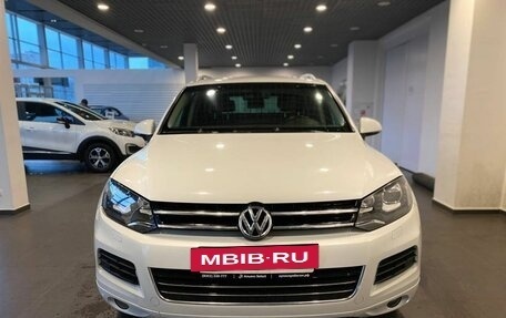 Volkswagen Touareg III, 2013 год, 2 399 000 рублей, 8 фотография