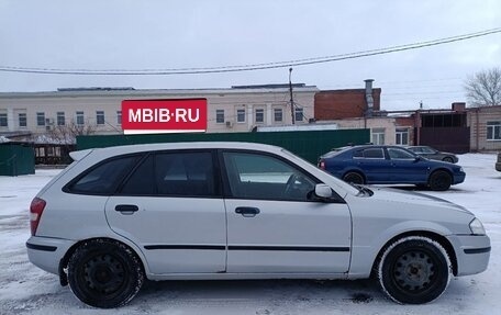 Mazda 323, 1999 год, 150 000 рублей, 1 фотография