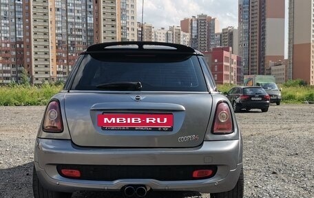 MINI Hatch, 2007 год, 1 070 000 рублей, 3 фотография