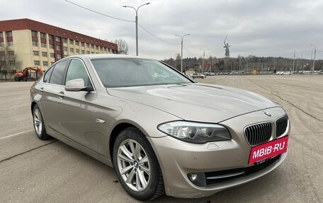 BMW 5 серия, 2013 год, 2 099 000 рублей, 2 фотография