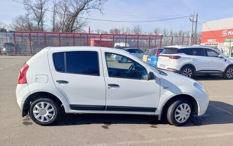 Renault Sandero I, 2013 год, 615 000 рублей, 2 фотография