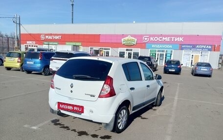 Renault Sandero I, 2013 год, 615 000 рублей, 3 фотография