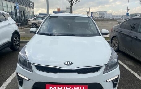 KIA Rio IV, 2020 год, 1 625 000 рублей, 2 фотография