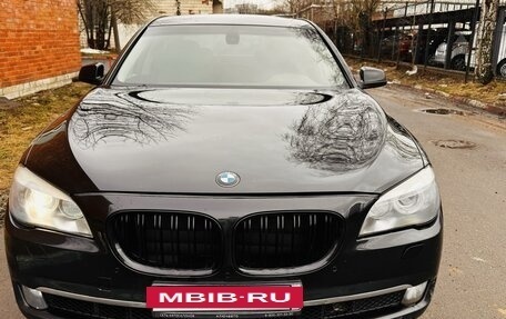 BMW 7 серия, 2010 год, 1 580 000 рублей, 9 фотография