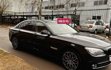 BMW 7 серия, 2010 год, 1 580 000 рублей, 3 фотография