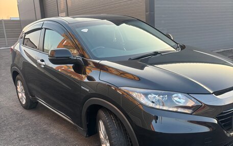 Honda Vezel, 2016 год, 1 770 000 рублей, 2 фотография