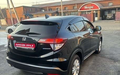 Honda Vezel, 2016 год, 1 770 000 рублей, 4 фотография