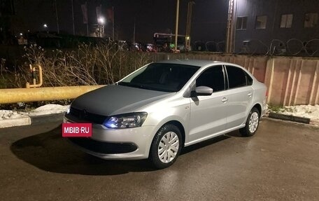 Volkswagen Polo VI (EU Market), 2012 год, 970 000 рублей, 2 фотография