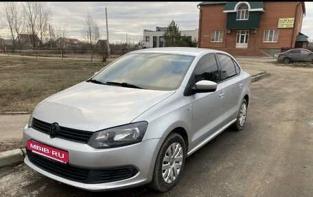 Volkswagen Polo VI (EU Market), 2012 год, 970 000 рублей, 3 фотография