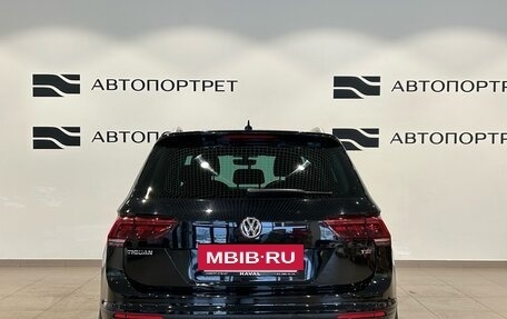 Volkswagen Tiguan II, 2017 год, 1 799 000 рублей, 4 фотография