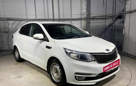 KIA Rio III рестайлинг, 2017 год, 999 000 рублей, 3 фотография