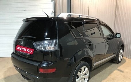 Mitsubishi Outlander III рестайлинг 3, 2007 год, 1 100 000 рублей, 4 фотография