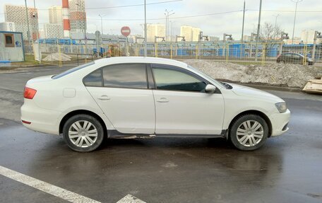 Volkswagen Jetta VI, 2014 год, 850 000 рублей, 2 фотография