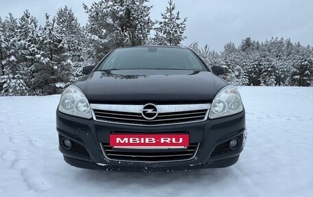 Opel Astra H, 2011 год, 630 000 рублей, 3 фотография