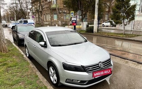 Volkswagen Passat B7, 2011 год, 1 050 000 рублей, 2 фотография