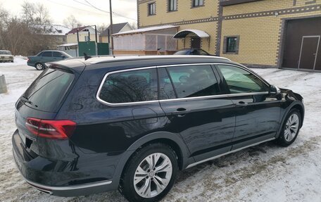 Volkswagen Passat B8 рестайлинг, 2017 год, 2 500 000 рублей, 2 фотография