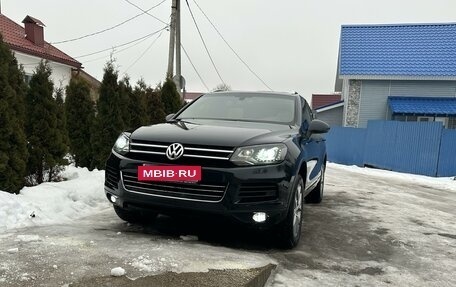 Volkswagen Touareg III, 2013 год, 2 500 000 рублей, 2 фотография