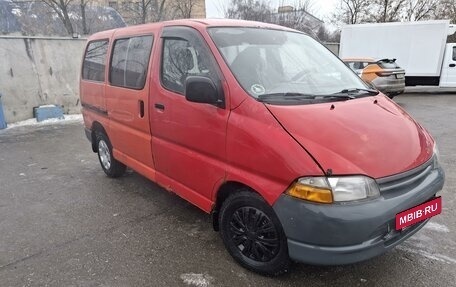 Toyota HiAce, 1999 год, 399 000 рублей, 2 фотография