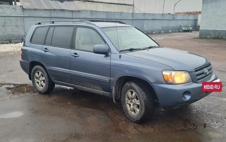 Toyota Highlander III, 2004 год, 1 100 000 рублей, 2 фотография