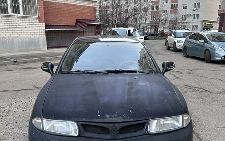 Mitsubishi Carisma I, 1998 год, 370 000 рублей, 2 фотография