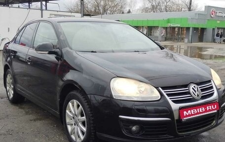 Volkswagen Jetta VI, 2009 год, 700 000 рублей, 3 фотография