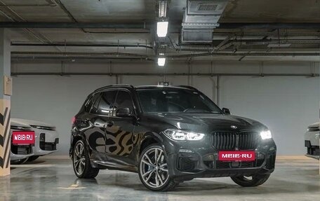 BMW X5, 2019 год, 6 900 000 рублей, 4 фотография