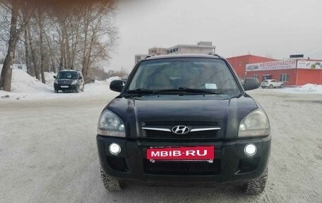 Hyundai Tucson III, 2008 год, 1 050 000 рублей, 2 фотография