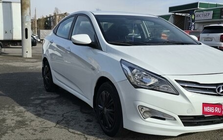 Hyundai Solaris II рестайлинг, 2016 год, 810 000 рублей, 4 фотография