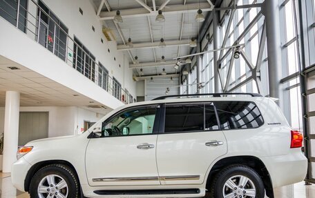 Toyota Land Cruiser 200, 2014 год, 5 199 000 рублей, 4 фотография