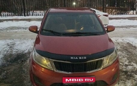 KIA Rio III рестайлинг, 2013 год, 860 000 рублей, 2 фотография