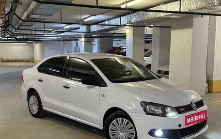 Volkswagen Polo VI (EU Market), 2015 год, 725 000 рублей, 4 фотография