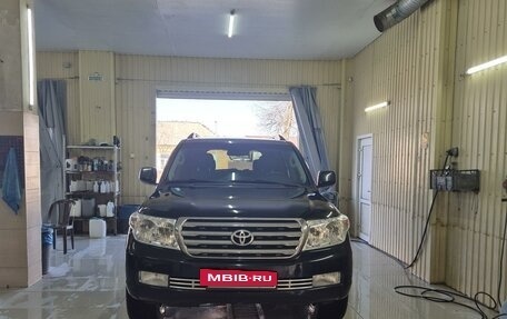 Toyota Land Cruiser 200, 2010 год, 3 500 000 рублей, 2 фотография