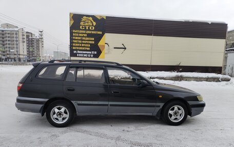 Toyota Caldina, 1993 год, 330 000 рублей, 2 фотография