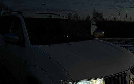 Mitsubishi Pajero Sport II рестайлинг, 2011 год, 1 400 000 рублей, 4 фотография