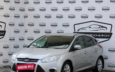 Ford Focus III, 2011 год, 830 000 рублей, 2 фотография